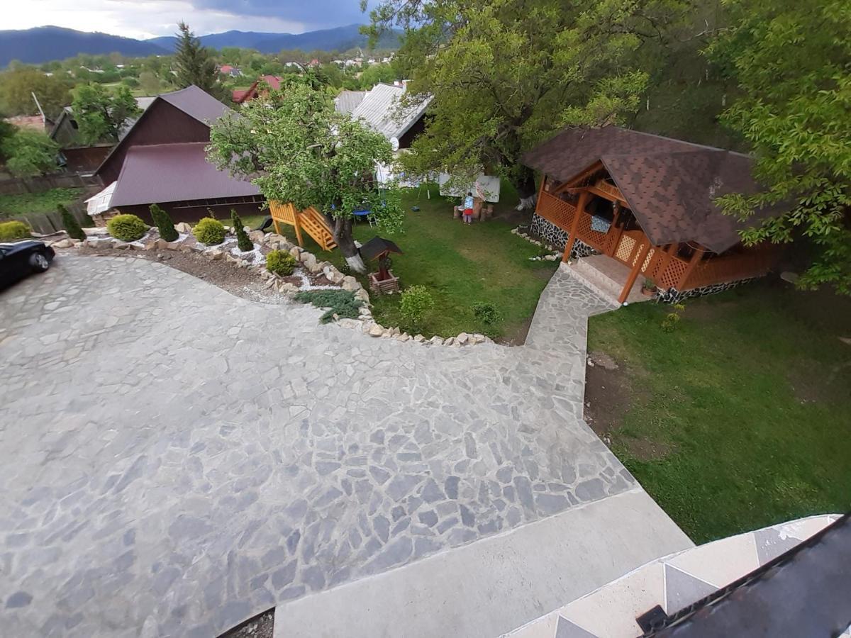 Casa Dintre Pini Villa Păltinoasa Eksteriør billede